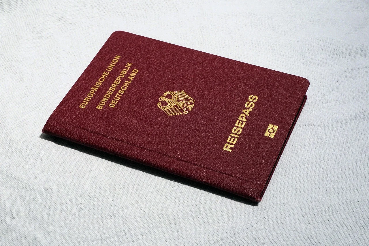 cat dureaza un transfer bancar bt