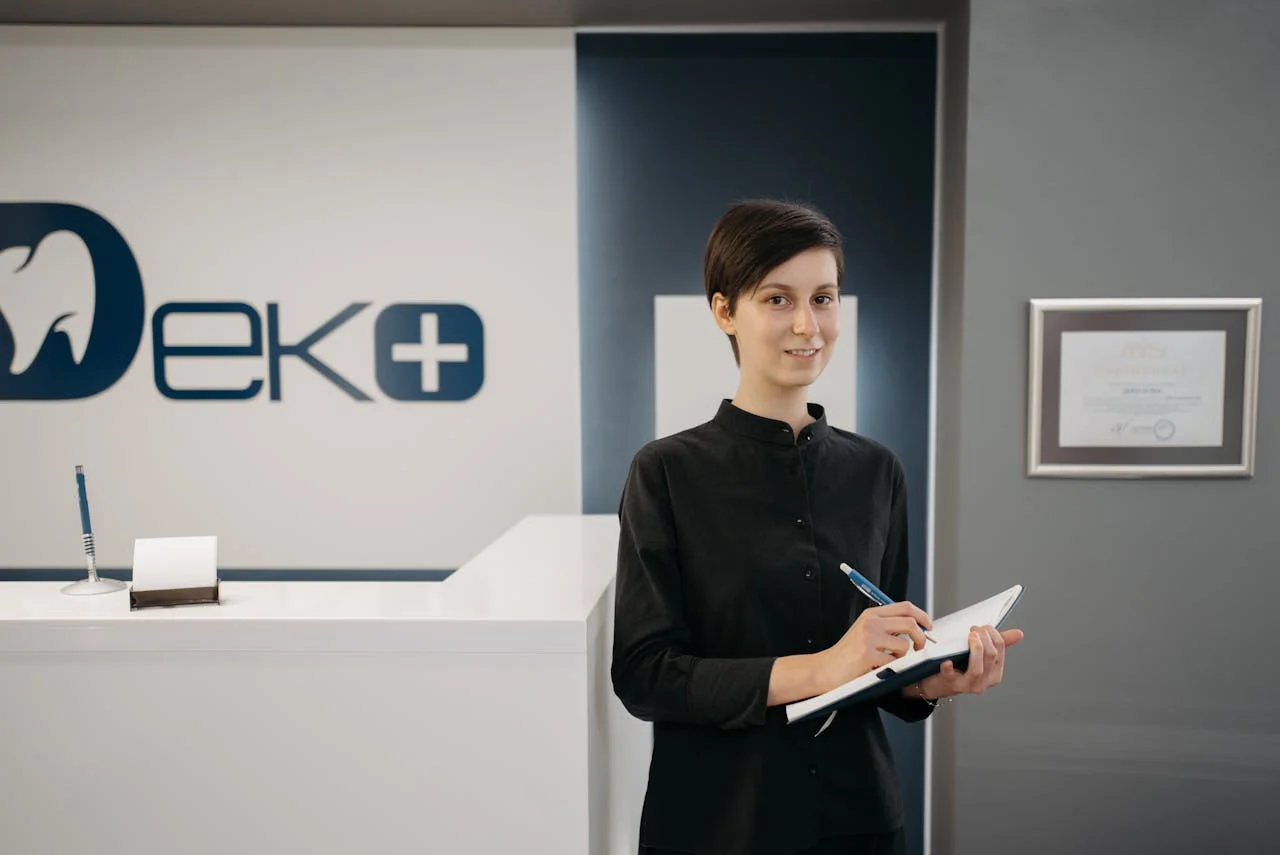 alegerea croielii potrivite pentru uniforme maximizarea confortului în munca de zi cu zi