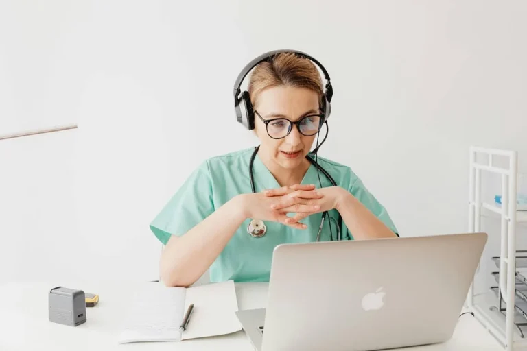 colaborarea online cu un nutritionist flexibilitate si suport personalizat