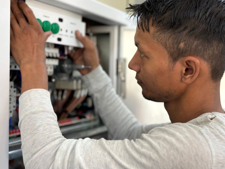Ce diploma primesc dupa un curs de electrician?